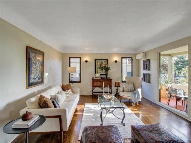 1522 N Avenue 49, Los Angeles, CA 90042