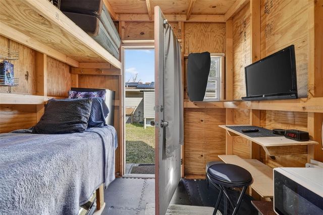 2613 FOWLER AVENUE, Auburndale, FL 33823