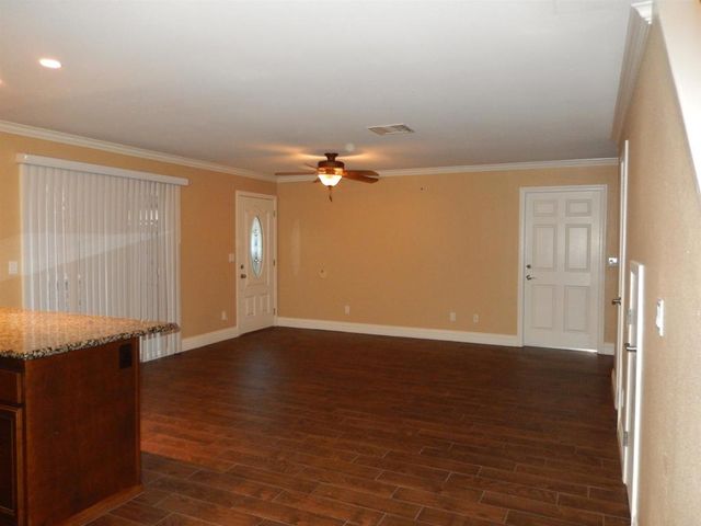1133 Persimmon Ave 10, El Cajon, CA 92021