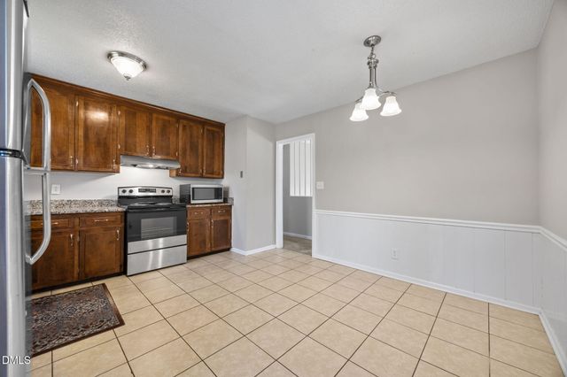 1103 Seabrook Avenue, Cary, NC 27511