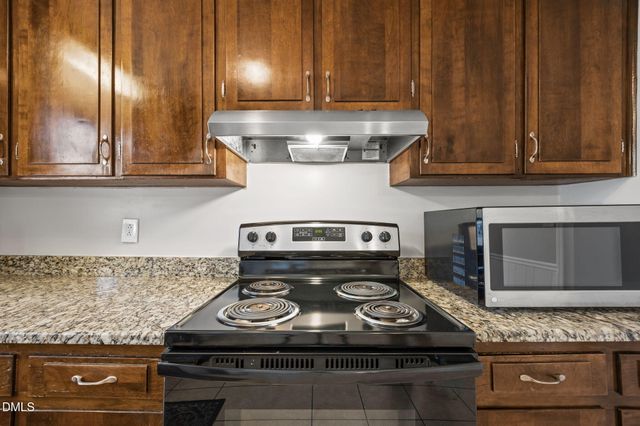 1103 Seabrook Avenue, Cary, NC 27511