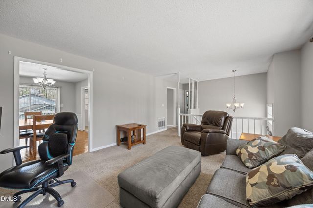 1103 Seabrook Avenue, Cary, NC 27511