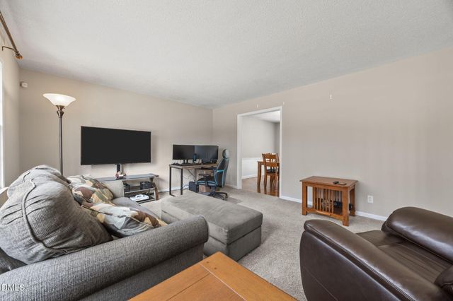 1103 Seabrook Avenue, Cary, NC 27511