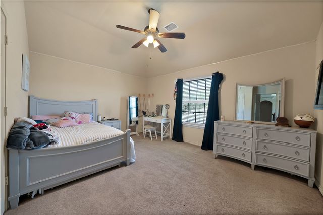 2815 Kaitlin Way, Grand Prairie, TX 75052