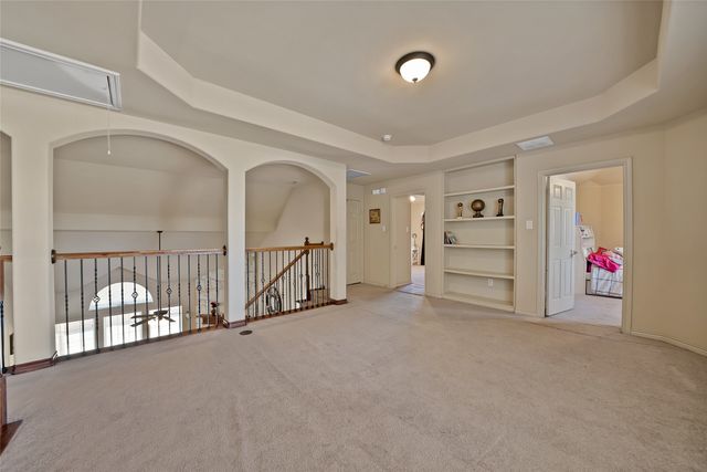 2815 Kaitlin Way, Grand Prairie, TX 75052