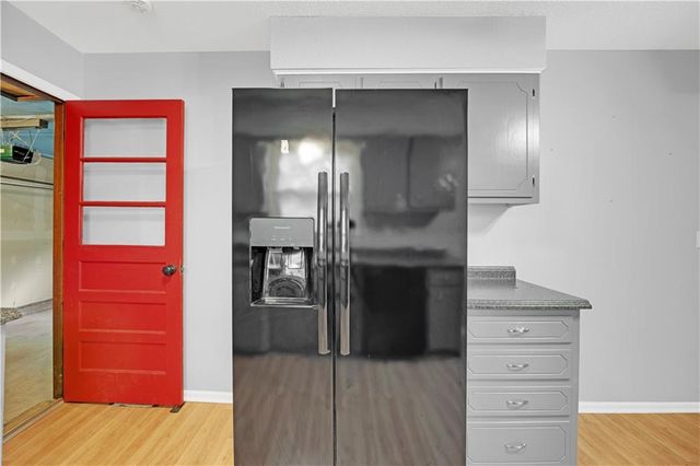 174 SE 421 Road, Warrensburg, MO 64093