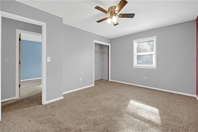 174 SE 421 Road, Warrensburg, MO 64093