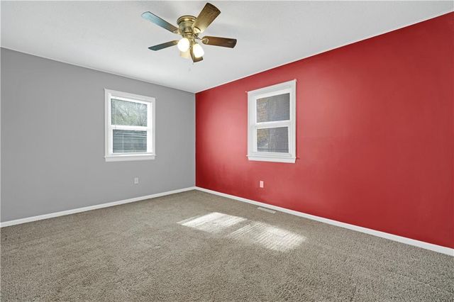 174 SE 421 Road, Warrensburg, MO 64093