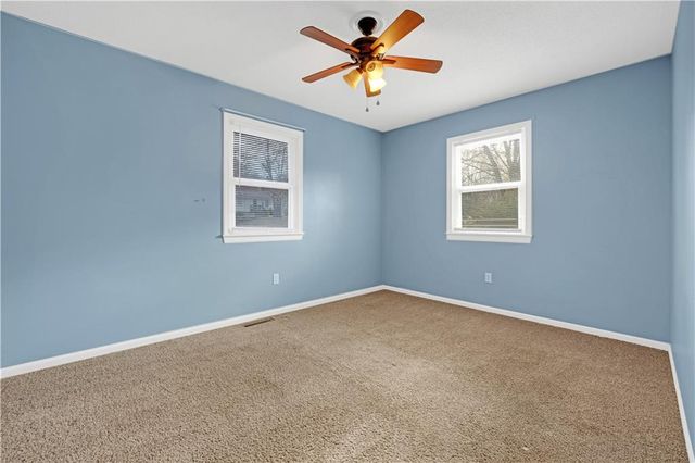 174 SE 421 Road, Warrensburg, MO 64093