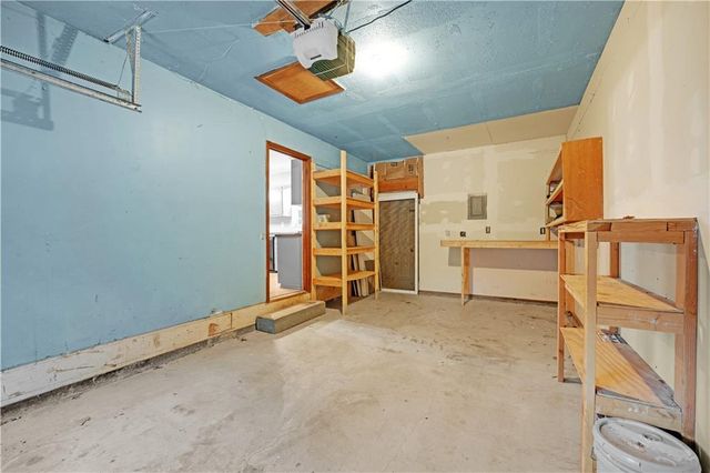 174 SE 421 Road, Warrensburg, MO 64093