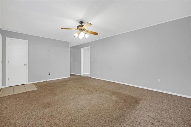 174 SE 421 Road, Warrensburg, MO 64093