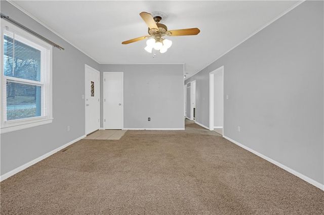 174 SE 421 Road, Warrensburg, MO 64093