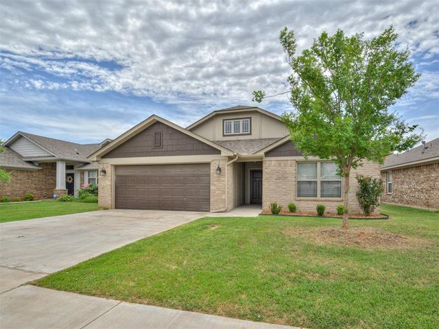 17613 Nantucket Avenue, Edmond, OK 73012