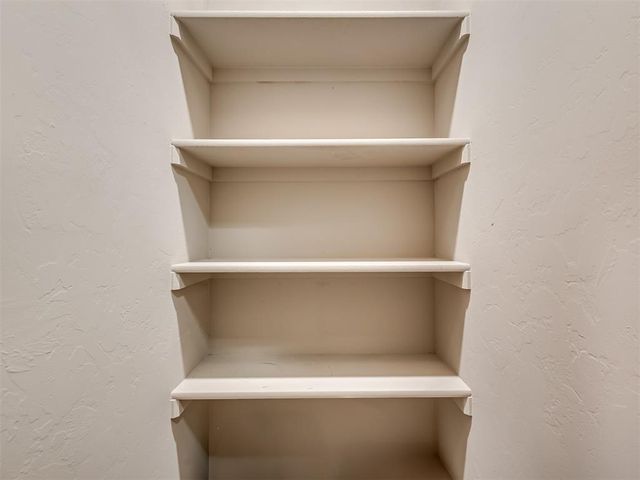 17613 Nantucket Avenue, Edmond, OK 73012