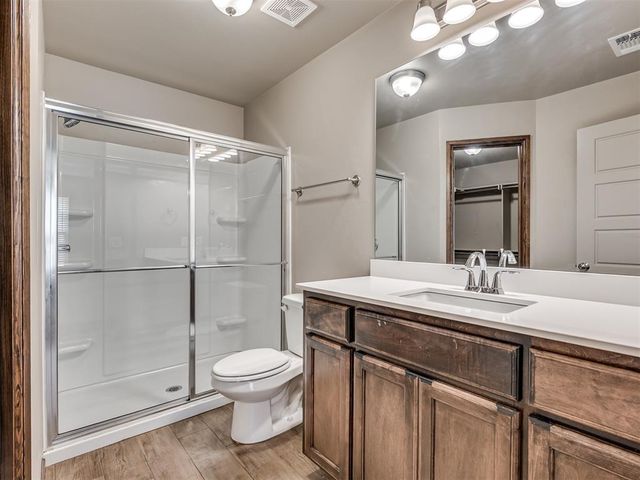 17613 Nantucket Avenue, Edmond, OK 73012