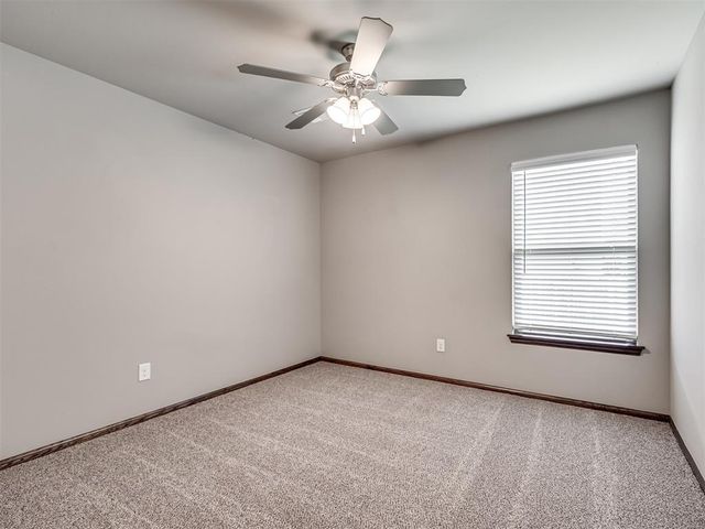 17613 Nantucket Avenue, Edmond, OK 73012