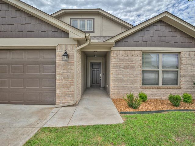 17613 Nantucket Avenue, Edmond, OK 73012