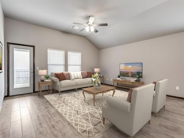 17613 Nantucket Avenue, Edmond, OK 73012