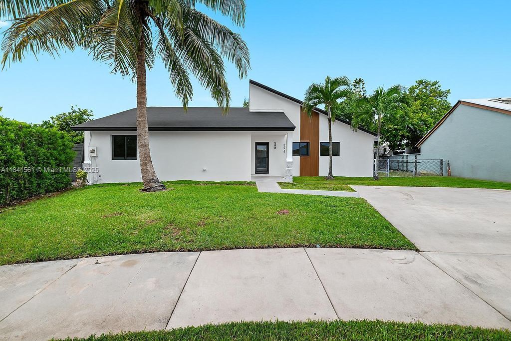 20956 SW 123rd Ave, Miami, FL 33177