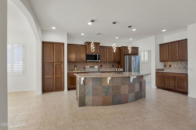 62733 E Sandlewood Road, Saddlebrooke, AZ 85739