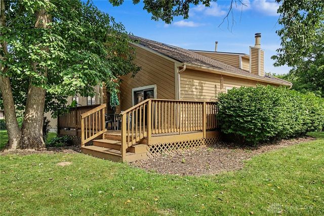 7700 N Winding Way, Tipp City, OH 45371