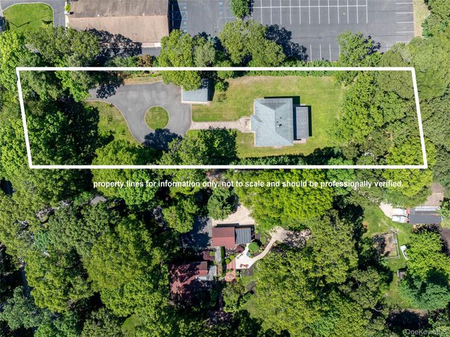 225 Old Willets Path, Smithtown, NY 11787