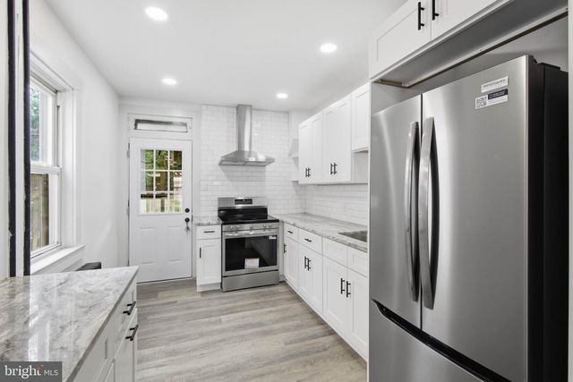 923 LITITZ AVE, Lancaster, PA 17602