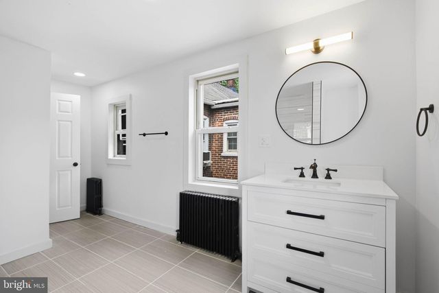 923 LITITZ AVE, Lancaster, PA 17602