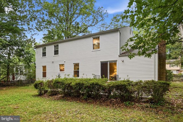 15923 DOLPHIN DR, Dumfries, VA 22025