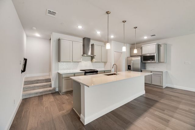 8305 Bayside Drive, Rowlett, TX 75088