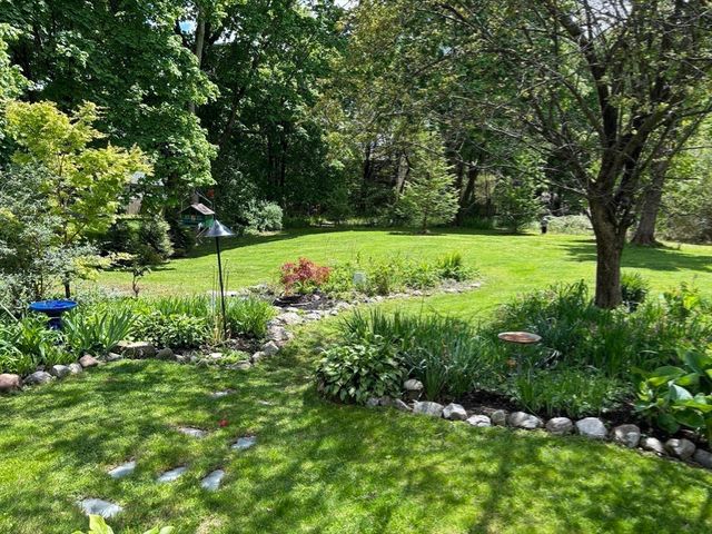288 Bacon St, Natick, MA 01760