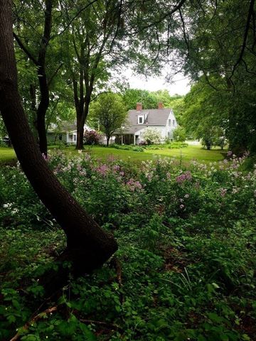 288 Bacon St, Natick, MA 01760