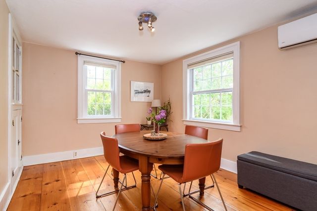 288 Bacon St, Natick, MA 01760