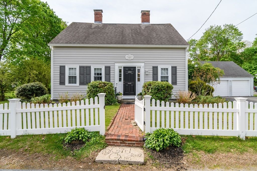 288 Bacon St, Natick, MA 01760