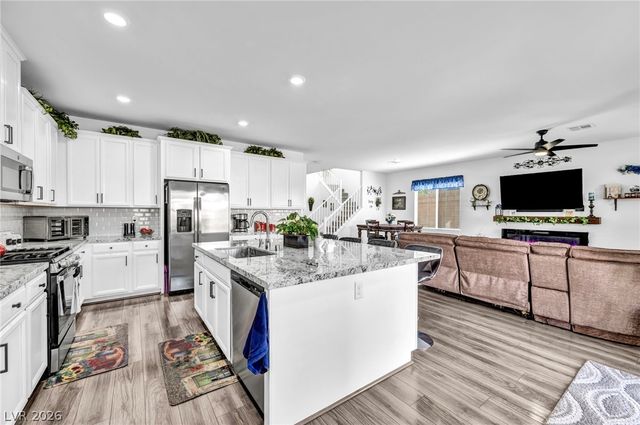 4817 Royal Magnolia Street, North Las Vegas, NV 89031