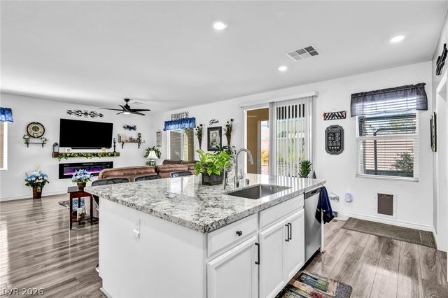 4817 Royal Magnolia Street, North Las Vegas, NV 89031