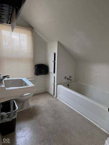 307 Cottage Avenue, Anderson, IN 46012