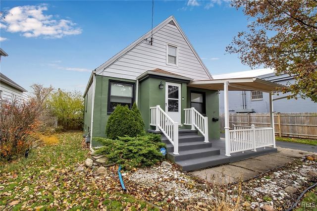 19 Crestwood Place, Cheektowaga, NY 14225