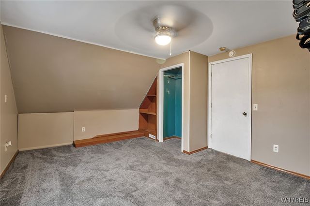 19 Crestwood Place, Cheektowaga, NY 14225