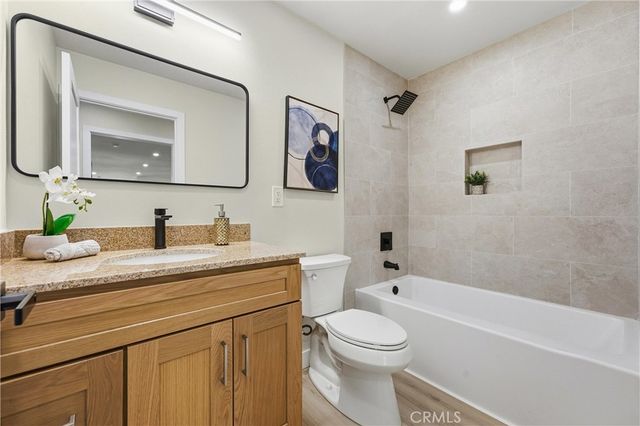4318 W Mcfadden Avenue, Santa Ana, CA 92704