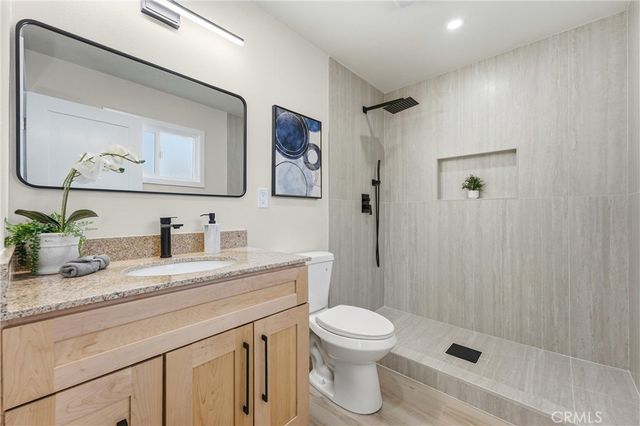4318 W Mcfadden Avenue, Santa Ana, CA 92704