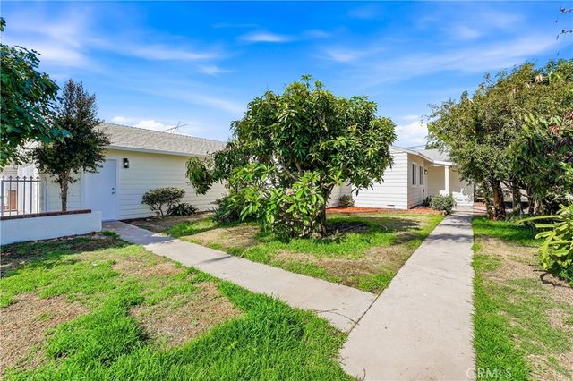 4318 W Mcfadden Avenue, Santa Ana, CA 92704