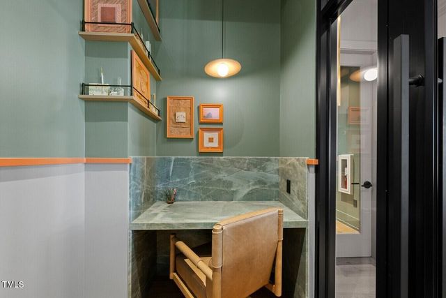 3901 Capital Hills Drive B1a, Raleigh, NC 27616