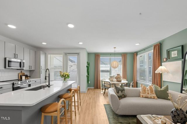 3901 Capital Hills Drive B1a, Raleigh, NC 27616