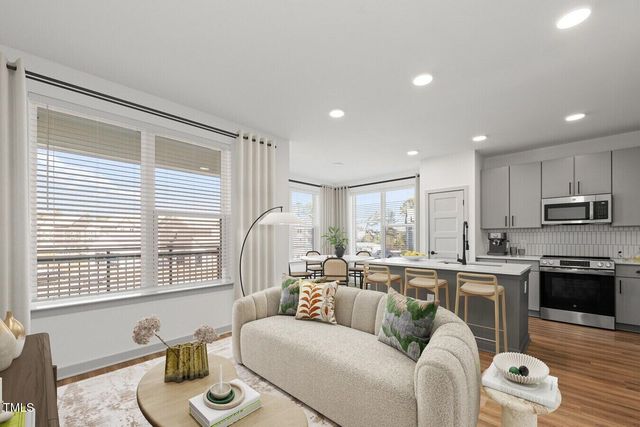 3901 Capital Hills Drive B1a, Raleigh, NC 27616