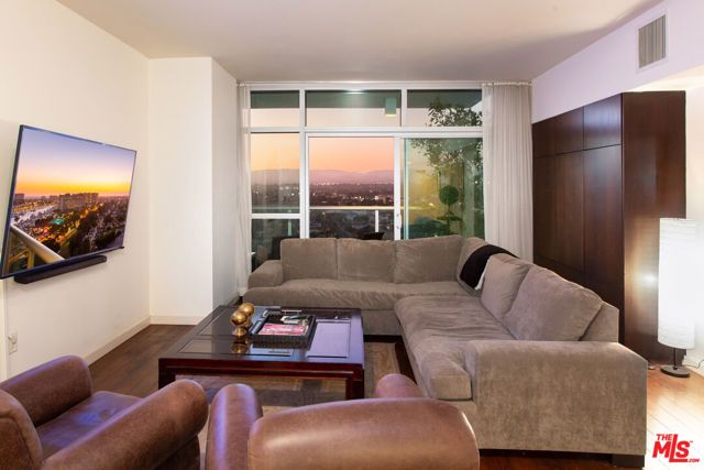 13700 Marina Pointe Drive 1507, Marina Del Rey, CA 90292