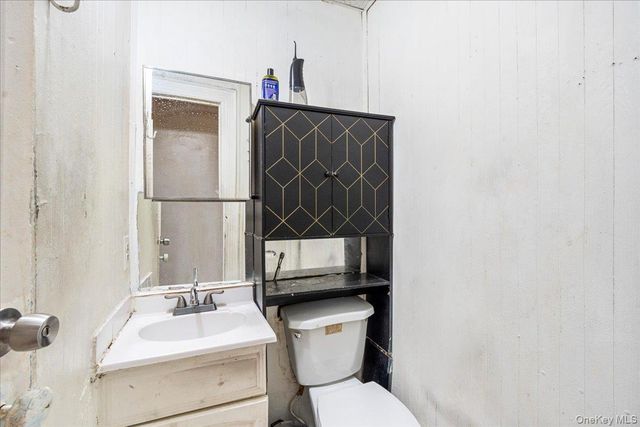 407 Eldert Lane, Brooklyn, NY 11208