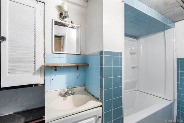407 Eldert Lane, Brooklyn, NY 11208