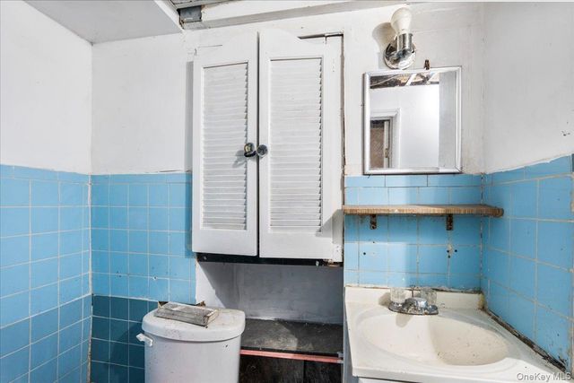 407 Eldert Lane, Brooklyn, NY 11208