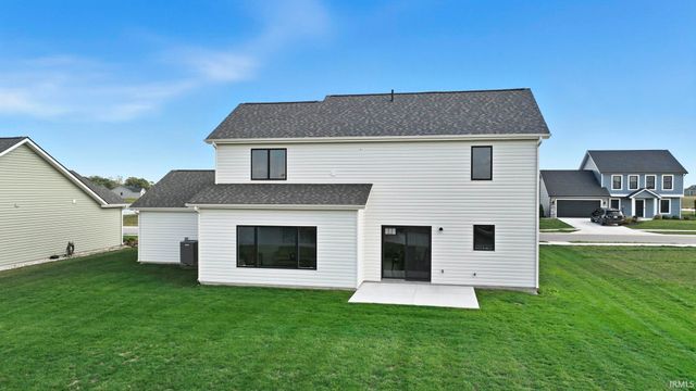 3919 Beryl Place, Woodburn, IN 46797